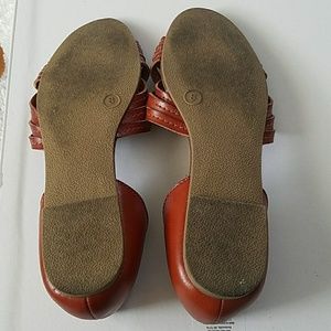 Universal Thread Shoes - Brown sandals size 8 Universal Thread Shoes - Brown sandals size 8